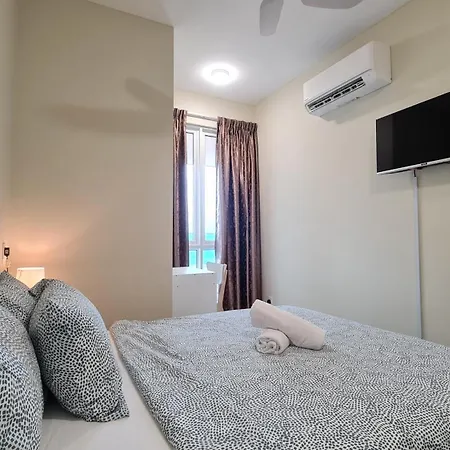 Rooms At Mansion One, Shared Apartment Only George Town Exterior photo