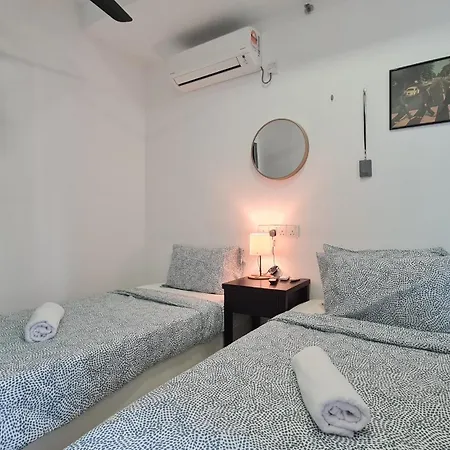 Rooms At Mansion One, Shared Apartment Only George Town Exterior photo