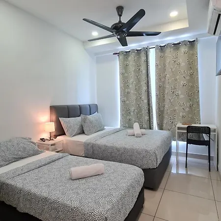 Rooms At Mansion One, Shared Apartment Only George Town Exterior photo