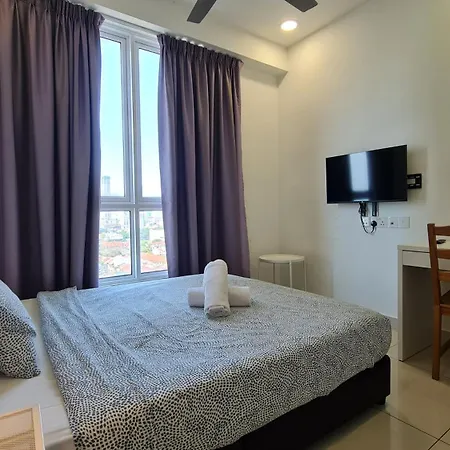 Rooms At Mansion One, Shared Apartment Only George Town Exterior photo