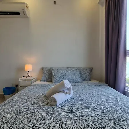 Rooms At Mansion One, Shared Apartment Only George Town Exterior photo