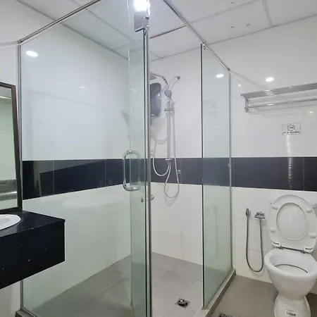 Rooms At Mansion One, Shared Apartment Only George Town Exterior photo