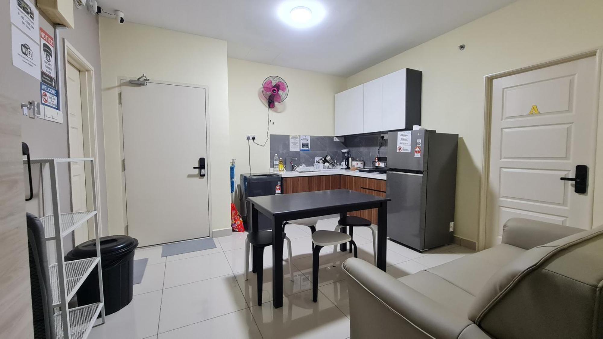 Homestay At Mansion One, Shared Only George Town